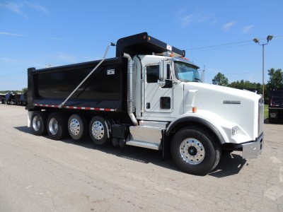 Dump Truck Hauling Gravel Dirt Sand Topsoil